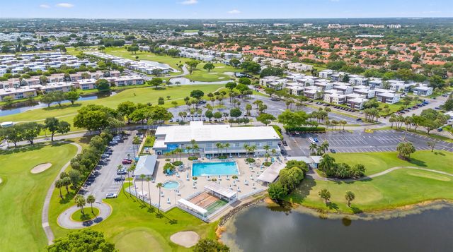 29 Burgundy Drive A, Delray Beach, FL 33484