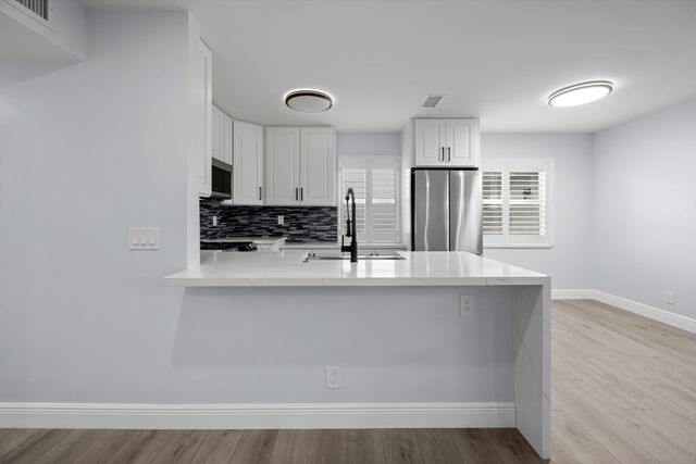 29 Burgundy Drive A, Delray Beach, FL 33484