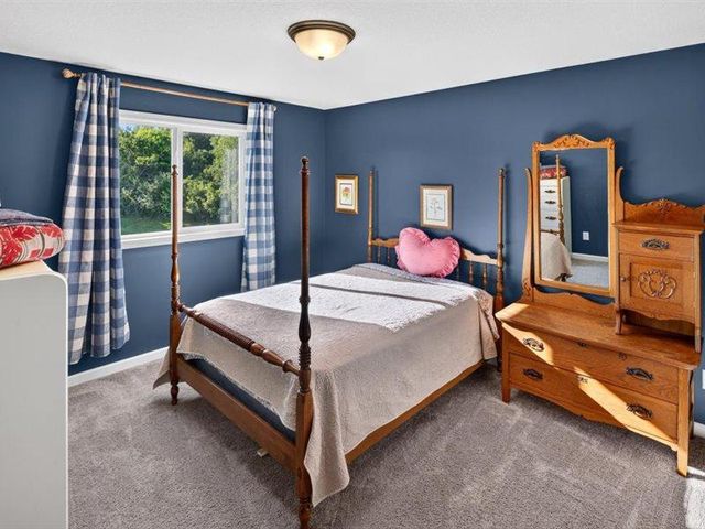 2416 Greenbriar Lane, Buffalo, MN 55313