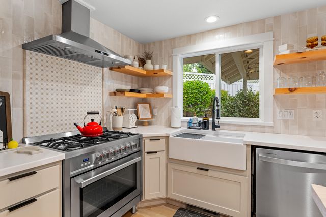 1350 Forestview Drive, Grants Pass, OR 97527
