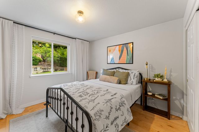 1350 Forestview Drive, Grants Pass, OR 97527