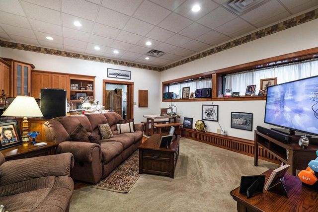 1613 Chase STREET, La Crosse, WI 54601