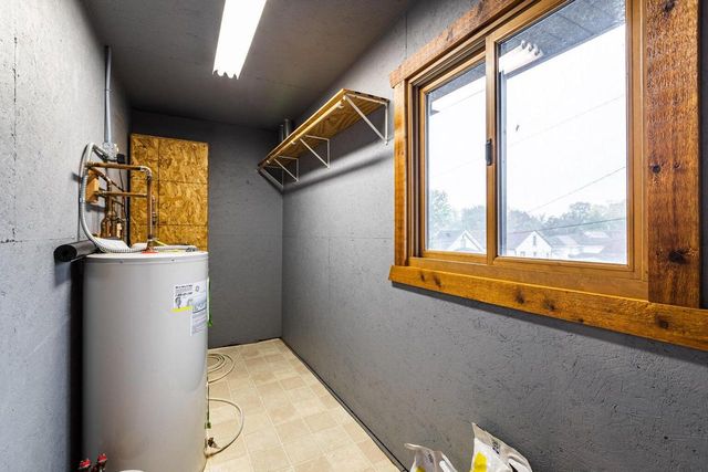 1613 Chase STREET, La Crosse, WI 54601