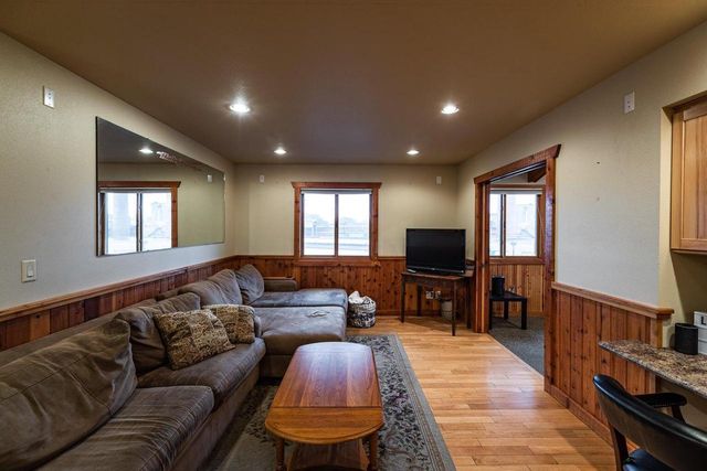 1613 Chase STREET, La Crosse, WI 54601