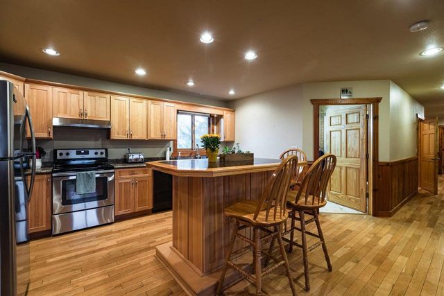 1613 Chase STREET, La Crosse, WI 54601