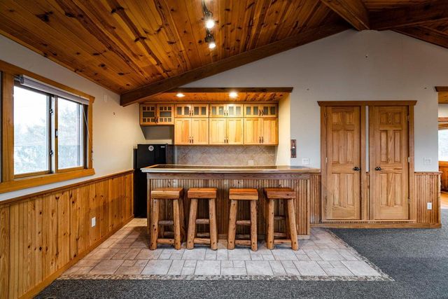 1613 Chase STREET, La Crosse, WI 54601