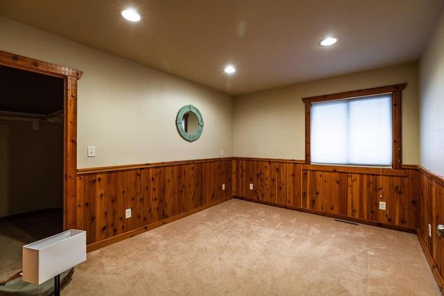 1613 Chase STREET, La Crosse, WI 54601