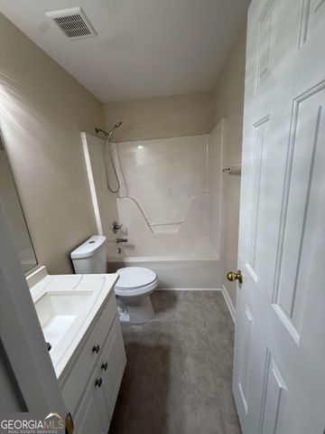 1244 Saxony Drive SE, Conyers, GA 30013