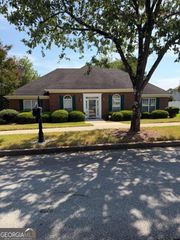 1244 Saxony Drive SE, Conyers, GA 30013