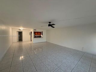 1885 NE 121st St 8, North Miami, FL 33181