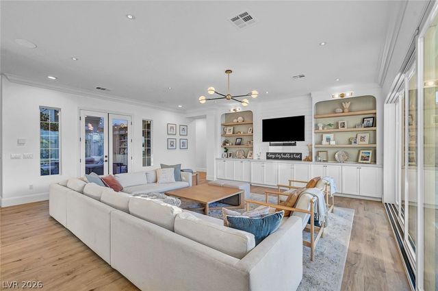1920 Alcova Ridge Drive, Las Vegas, NV 89135