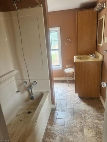 229 Spring Valley Rd, Frelinghuysen Twp., NJ 07825