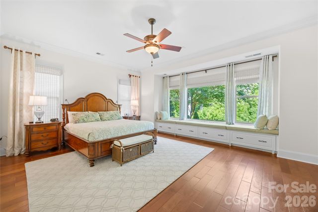 124 Chimney Rock Court, Denver, NC 28037