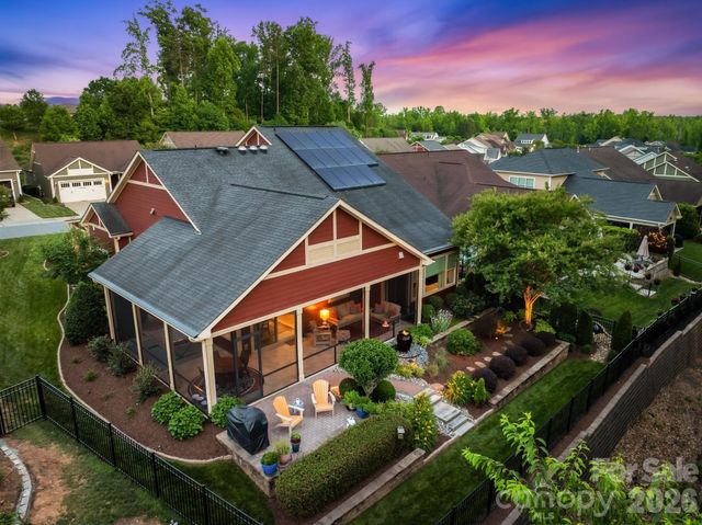 124 Chimney Rock Court, Denver, NC 28037
