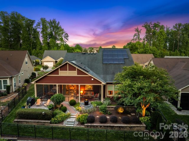 124 Chimney Rock Court, Denver, NC 28037