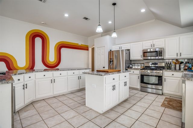 3218 Brentwood Drive, Mckinney, TX 75070