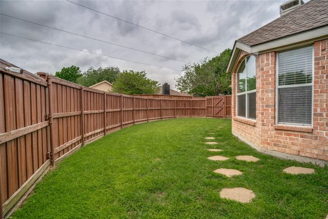 3218 Brentwood Drive, Mckinney, TX 75070
