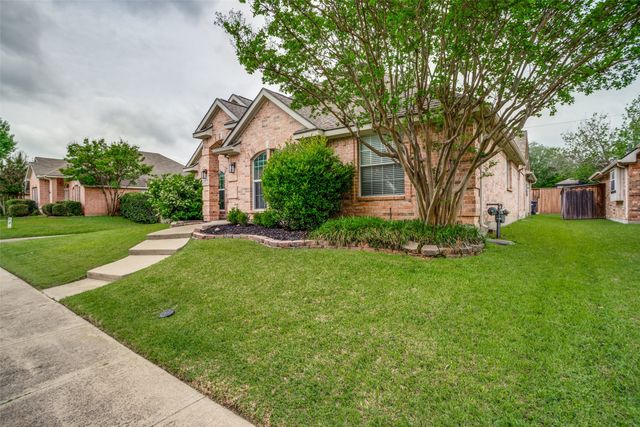3218 Brentwood Drive, Mckinney, TX 75070