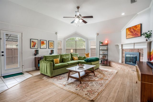 3218 Brentwood Drive, Mckinney, TX 75070