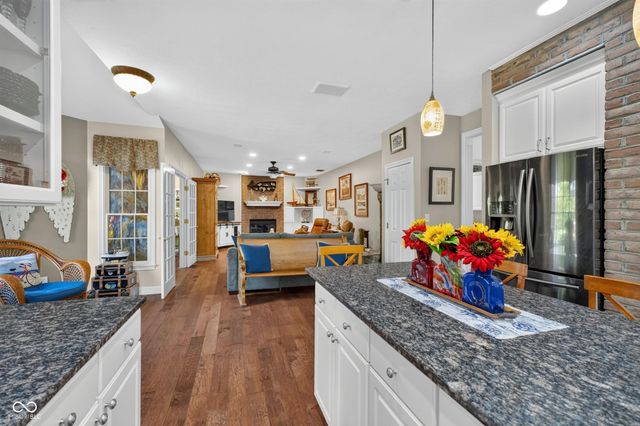 2189 Scarlet Oak Drive, Avon, IN 46123