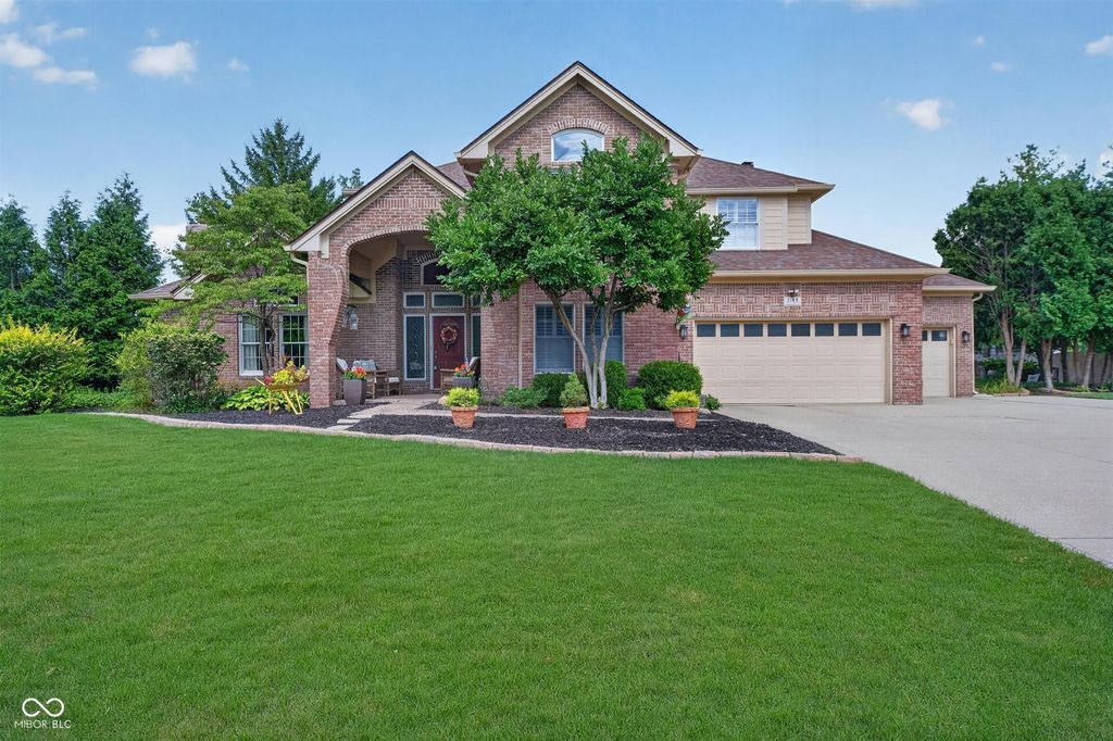 2189 Scarlet Oak Drive, Avon, IN 46123
