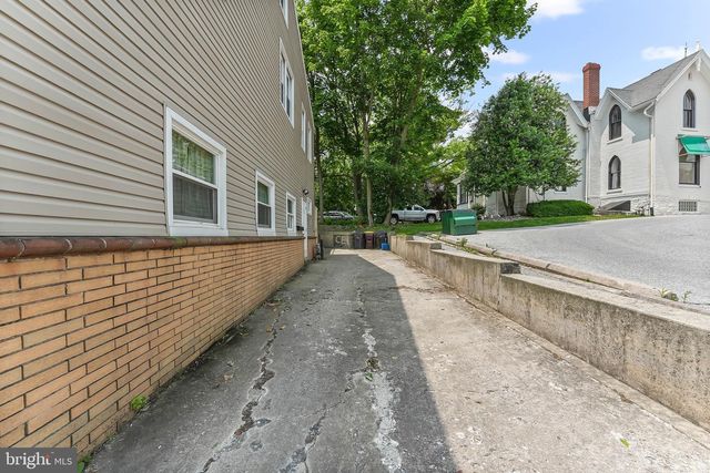 8 PROSPECT AVE, West Grove, PA 19390