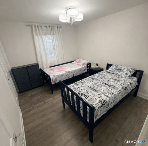 190 Anderson Avenue, Waterbury, CT 06708