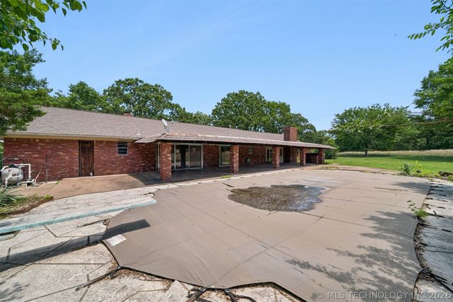 18104 S 4200 Road, Claremore, OK 74017