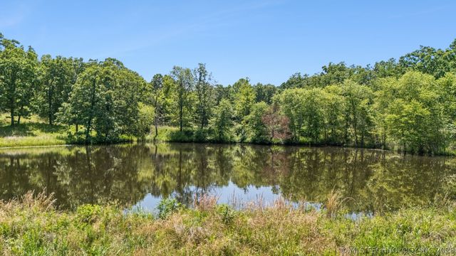 18104 S 4200 Road, Claremore, OK 74017