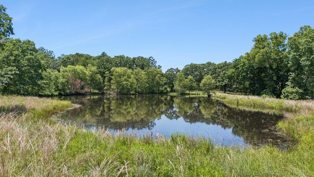 18104 S 4200 Road, Claremore, OK 74017