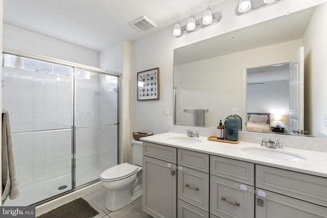 1333 HAWK HOLLOW DR, Crofton, MD 21114