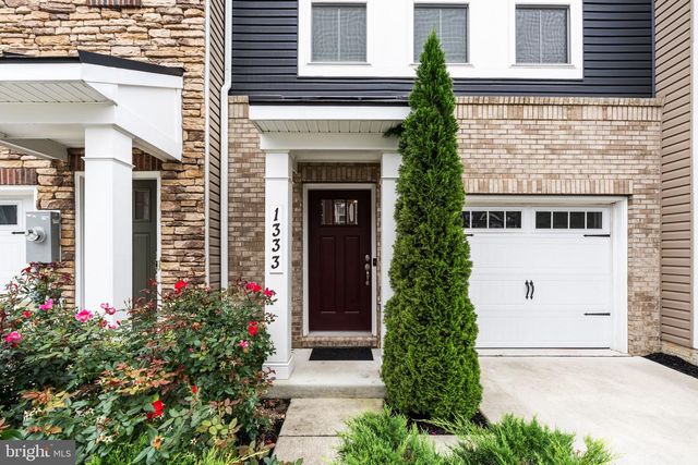 1333 HAWK HOLLOW DR, Crofton, MD 21114