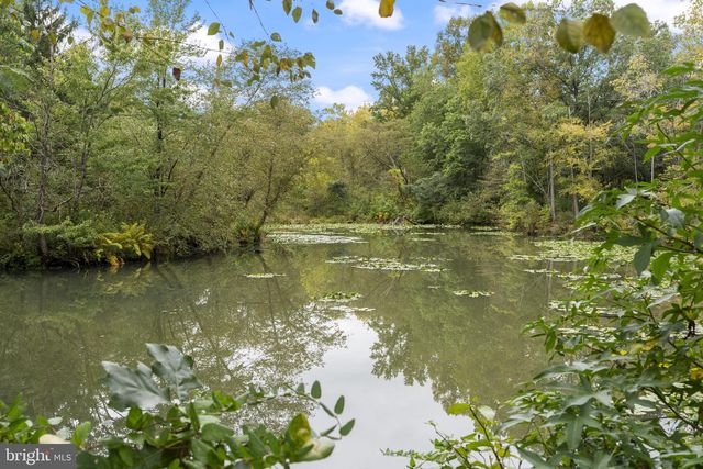 1333 HAWK HOLLOW DR, Crofton, MD 21114