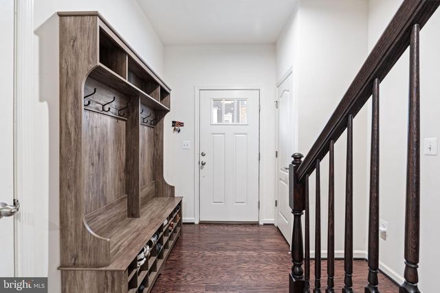 1333 HAWK HOLLOW DR, Crofton, MD 21114