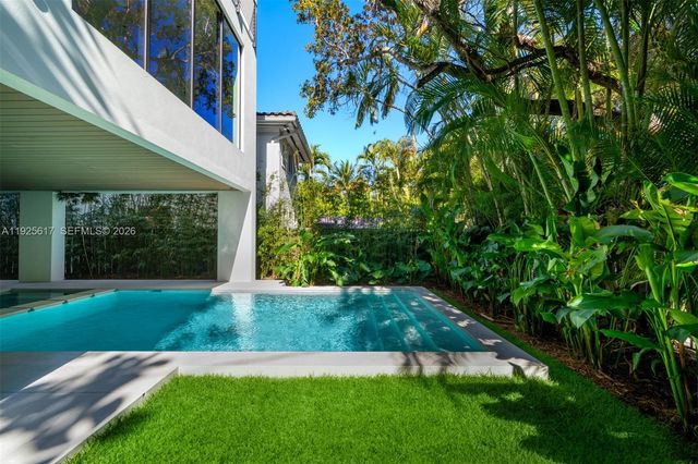 3551 Crystal Court, Miami, FL 33133