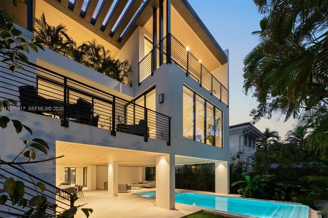 3551 Crystal Court, Miami, FL 33133