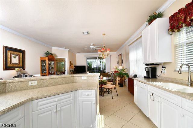 4736 Fairloop RUN, Lehigh Acres, FL 33973