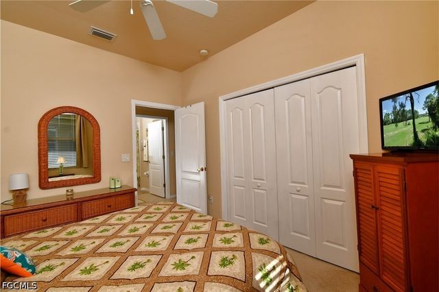 4736 Fairloop RUN, Lehigh Acres, FL 33973
