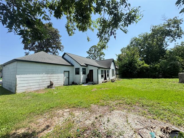 304 North Street, Baytown, TX 77520