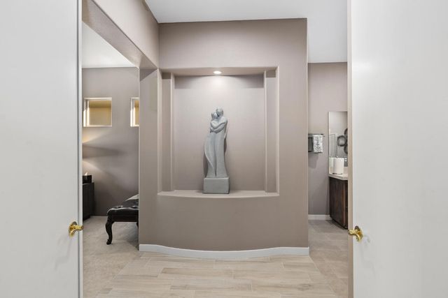 89 N Kavenish Drive, Rancho Mirage, CA 92270