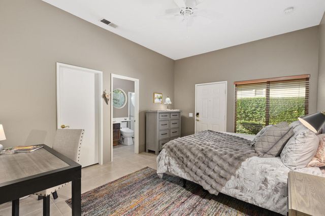 89 N Kavenish Drive, Rancho Mirage, CA 92270