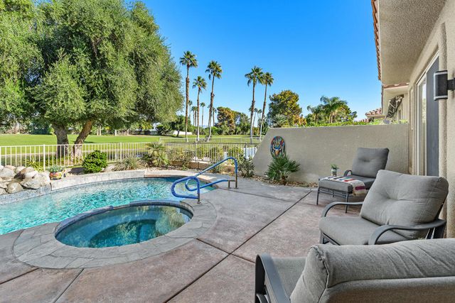 89 N Kavenish Drive, Rancho Mirage, CA 92270