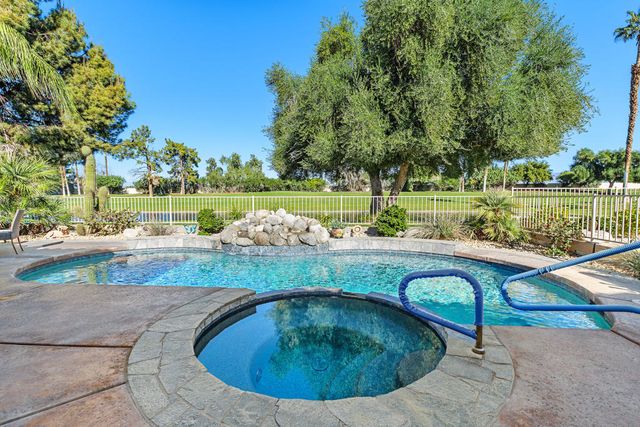 89 N Kavenish Drive, Rancho Mirage, CA 92270