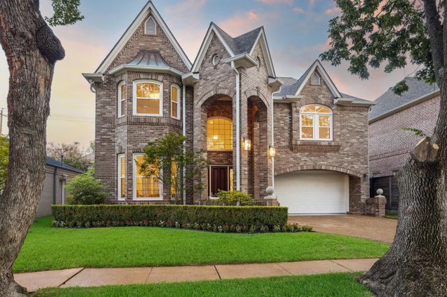 3907 Riley Street, West University Place, TX 77005