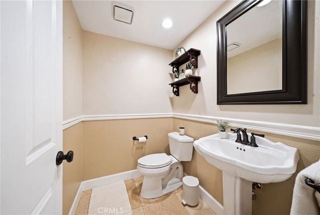 460 Providence Court 101, Long Beach, CA 90803