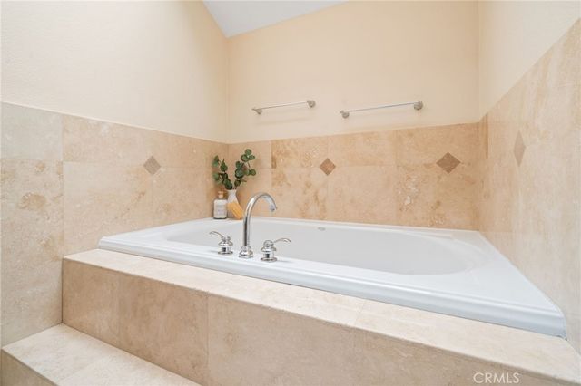 460 Providence Court 101, Long Beach, CA 90803