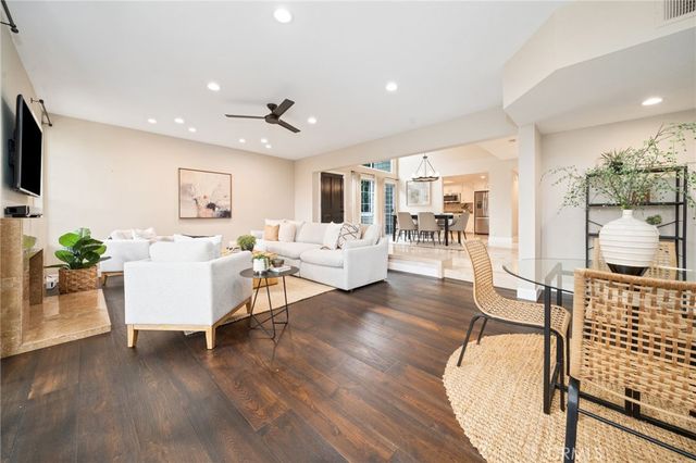 460 Providence Court 101, Long Beach, CA 90803