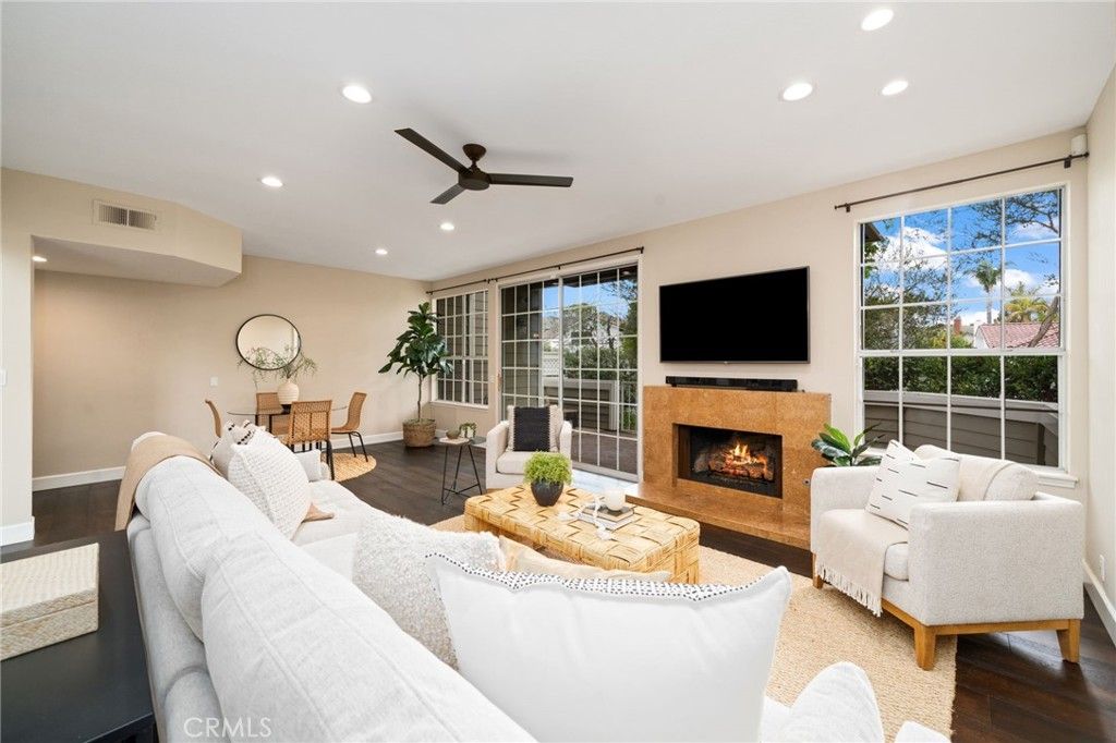 460 Providence Court 101, Long Beach, CA 90803