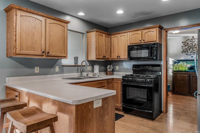 6329 Treasure Cove, Fort Wayne, IN 46835