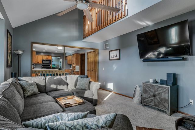 6329 Treasure Cove, Fort Wayne, IN 46835